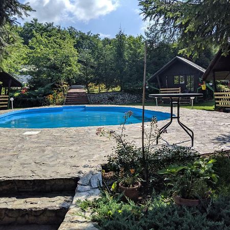 Camping Robinson Country Club Oradea Exteriör bild