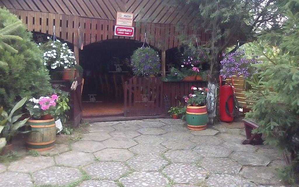 Camping Robinson Country Club Oradea Exteriör bild