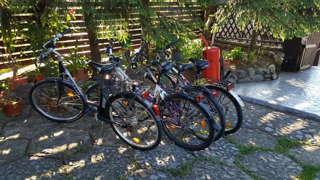 Camping Robinson Country Club Oradea Exteriör bild